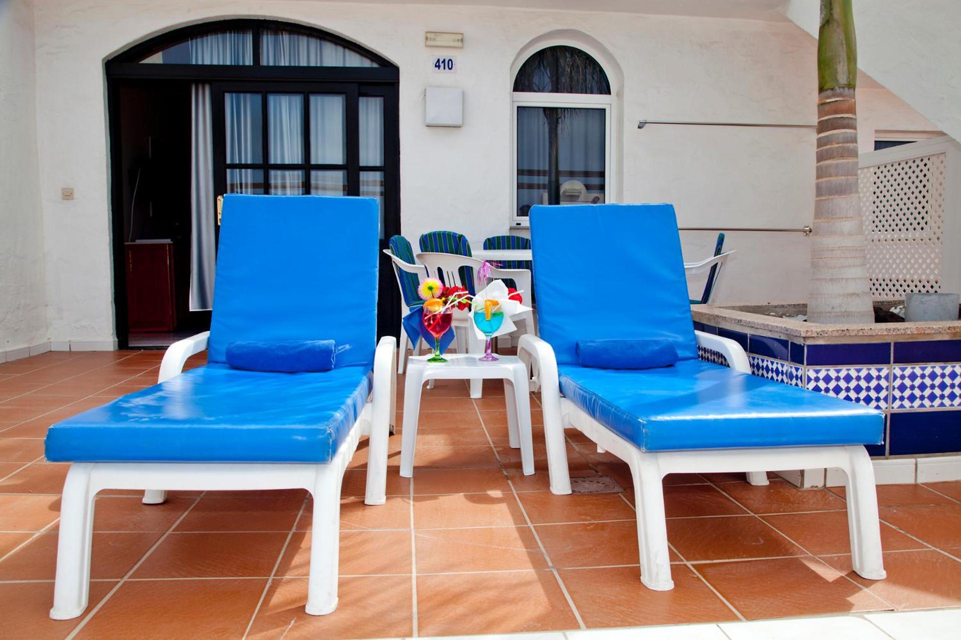 Cura Sol (Adults Only) Aparthotel Playa Del Cura  Room photo